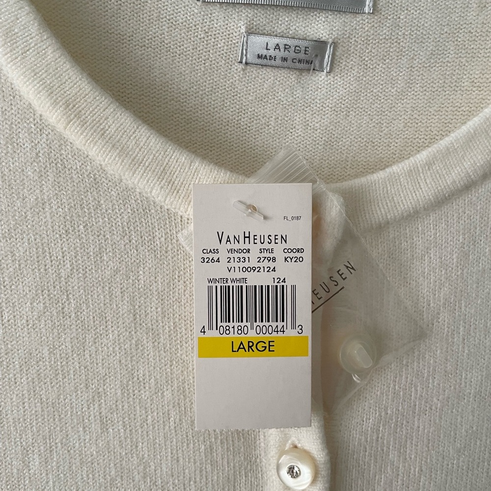Van Heusen Winter White Cardigan with Pearl like buttons, Size L - Picture 3 of 4